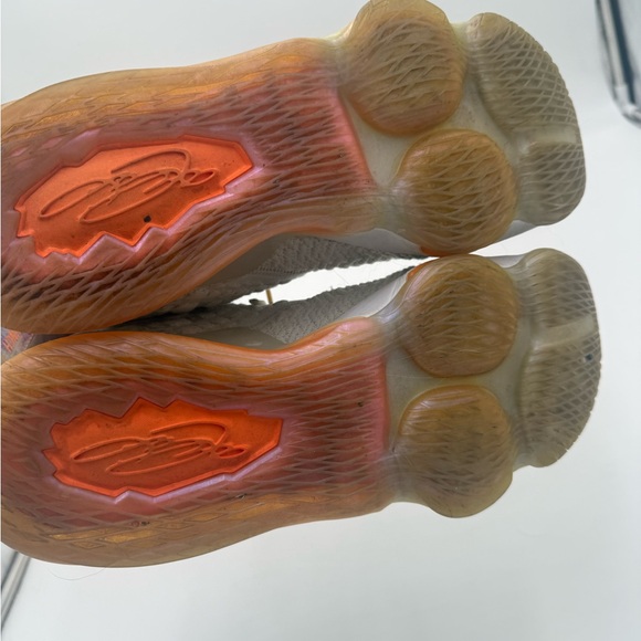 Nike LeBron 17 Future Air Size 11 CT3849-100 - No Box - Picture 10 of 14